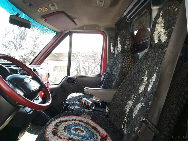 Ford Transit 2001, 450,000 km - 2.0 л - Qusar