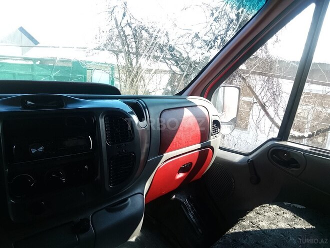 Ford Transit 2001, 450,000 km - 2.0 л - Qusar