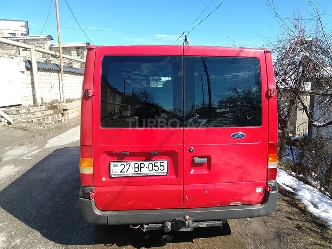 Ford Transit 2001, 450,000 km - 2.0 л - Qusar
