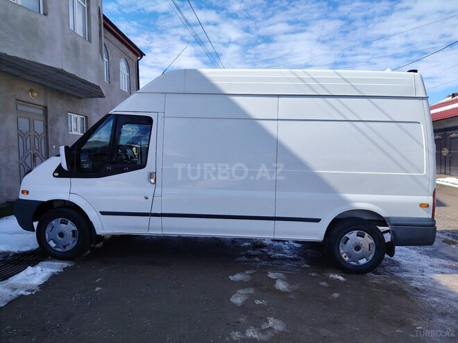 Ford Transit 2008, 290,000 km - 2.4 l - Quba