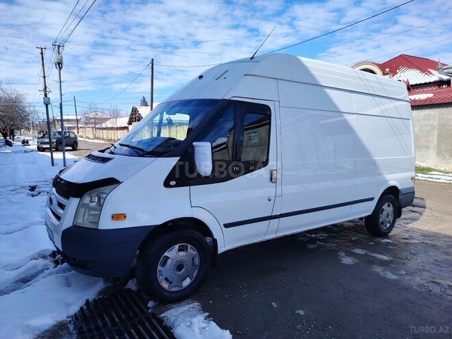 Ford Transit 2008, 290,000 km - 2.4 l - Quba