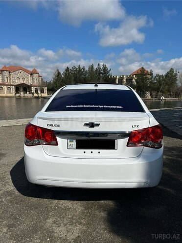 Chevrolet Cruze 2013, 178,032 km - 1.4 л - Ucar
