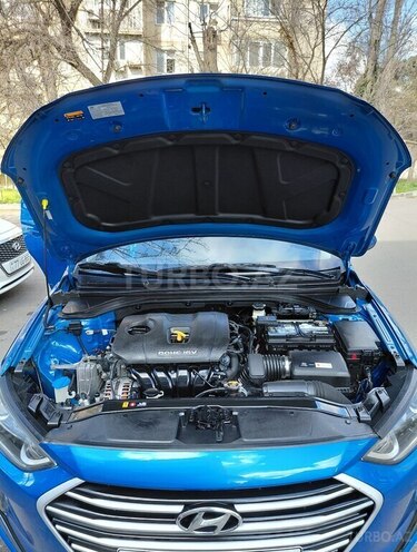 Hyundai Elantra 2017, 137,000 km - 2.0 l - Bakı