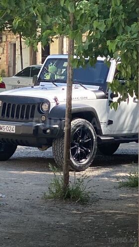 Jeep Wrangler-2