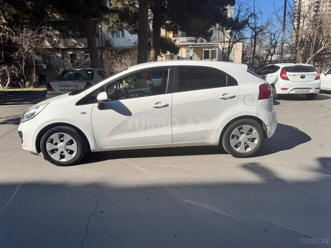 Kia Rio 2014, 391,000 km - 1.1 l - Bakı
