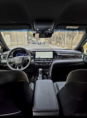 Toyota Camry-3