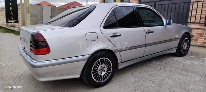 Mercedes C 180 2000, 305,000 km - 1.8 l - Bakı