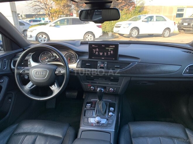 Audi A6-10
