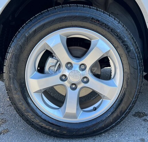 Kia Sportage 2009, 265,000 km - 2.0 l - Bakı