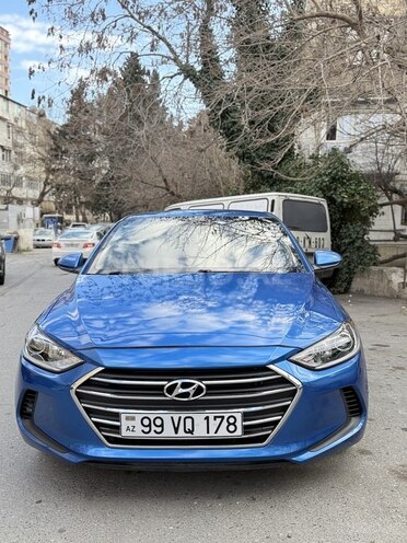 Hyundai Elantra 2018, 188,300 km - 2.0 l - Bakı