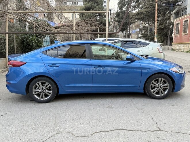 Hyundai Elantra 2018, 188,300 km - 2.0 l - Bakı