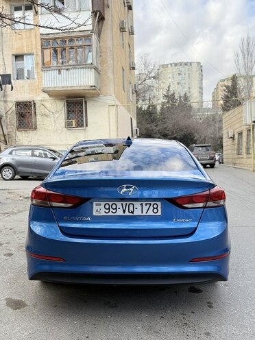 Hyundai Elantra 2018, 188,300 km - 2.0 l - Bakı