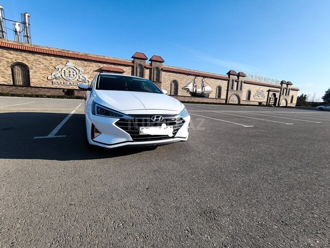 Hyundai Elantra 2019, 183,948 km - 2.0 l - Bakı
