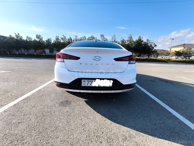 Hyundai Elantra 2019, 183,948 km - 2.0 l - Bakı