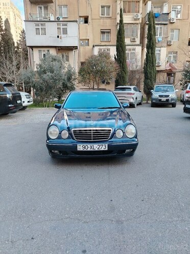 Mercedes E 240 1999, 331,446 km - 2.4 л - Bakı