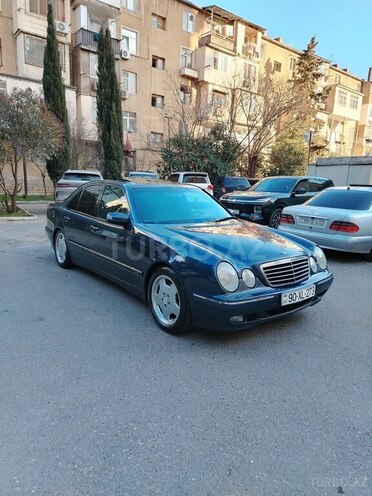 Mercedes E 240 1999, 331,446 km - 2.4 л - Bakı