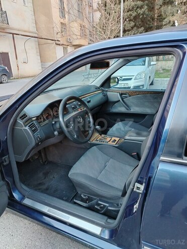 Mercedes E 240 1999, 331,446 km - 2.4 л - Bakı