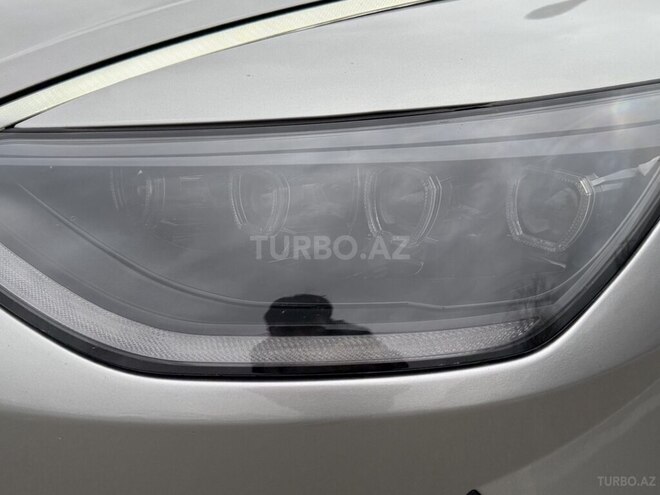 Hyundai Sonata-20