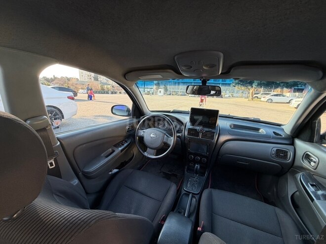 Nissan Sunny 2011, 239,000 km - 1.6 л - Bakı