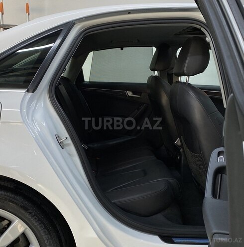 Audi A4-18