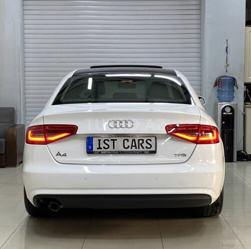 Audi A4-9