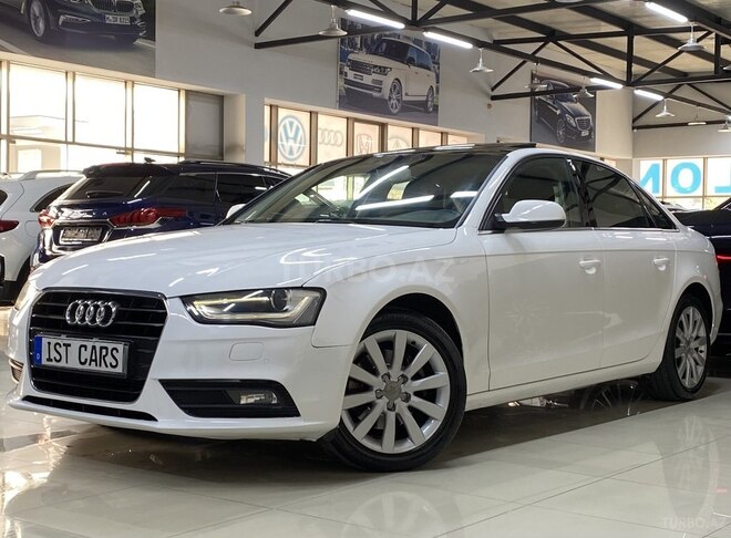 Audi A4-4