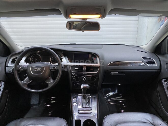 Audi A4-15