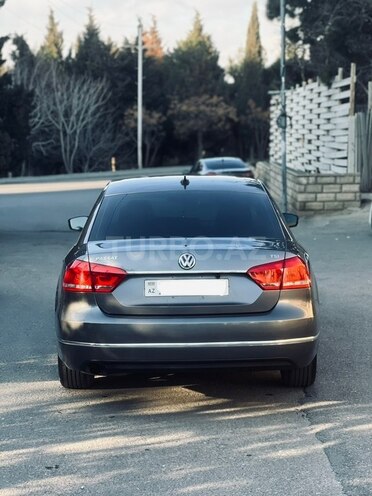 Volkswagen Passat (North America) 2015, 107,400 km - 1.8 l - Bakı