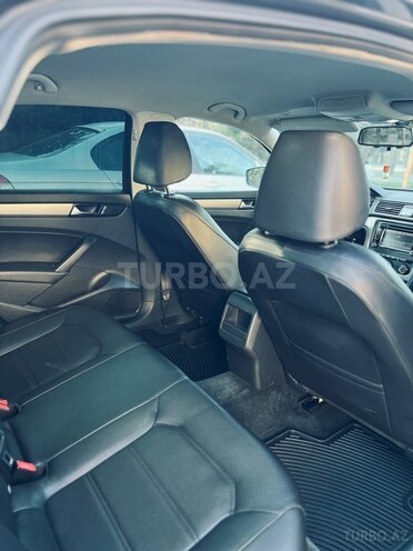 Volkswagen Passat (North America) 2015, 107,400 km - 1.8 l - Bakı