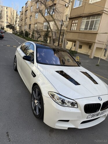 BMW M5 2012, 176,000 km - 4.4 l - Bakı