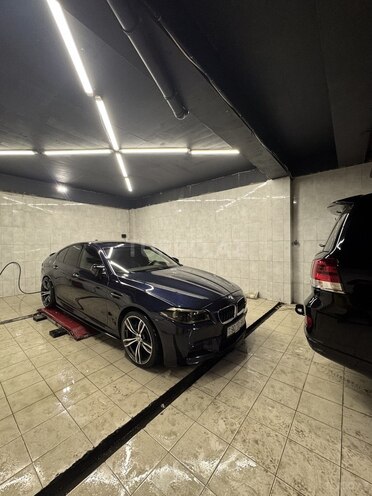 BMW 528 2014, 325,000 km - 2.0 l - Bakı