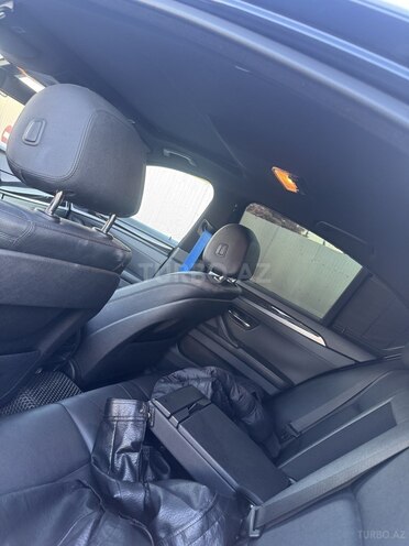 BMW 528 2014, 325,000 km - 2.0 l - Bakı