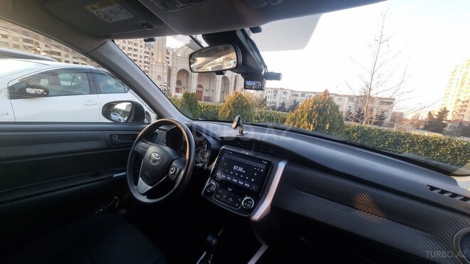 Toyota Corolla Fielder 2019, 108,000 km - 1.5 l - Bakı