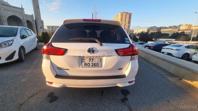 Toyota Corolla Fielder 2019, 108,000 km - 1.5 l - Bakı