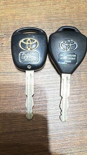 Toyota Land Cruiser Prado 2008, 182,000 km - 4.0 л - Bakı