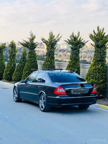 Mercedes E 200 2007, 241,600 km - 1.8 l - Bakı