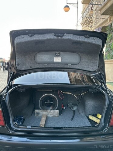 BMW 320 2002, 308,285 km - 2.2 л - Bakı