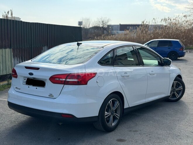 Ford Focus 2015, 182,000 km - 1.0 l - Bakı