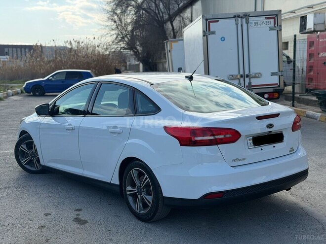 Ford Focus 2015, 182,000 km - 1.0 l - Bakı