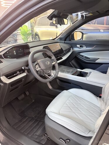 Changan Qiyuan Q05-7