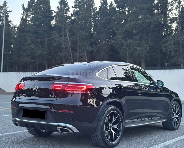 Mercedes GLC 300 4MATIC Coupe 2019, 90,500 km - 2.0 l - Bakı
