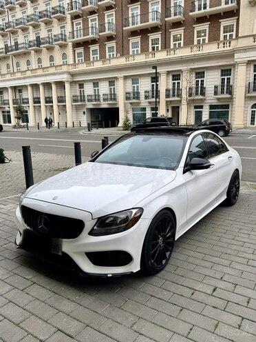 Mercedes C 300 2017, 194,000 km - 2.0 l - Bakı