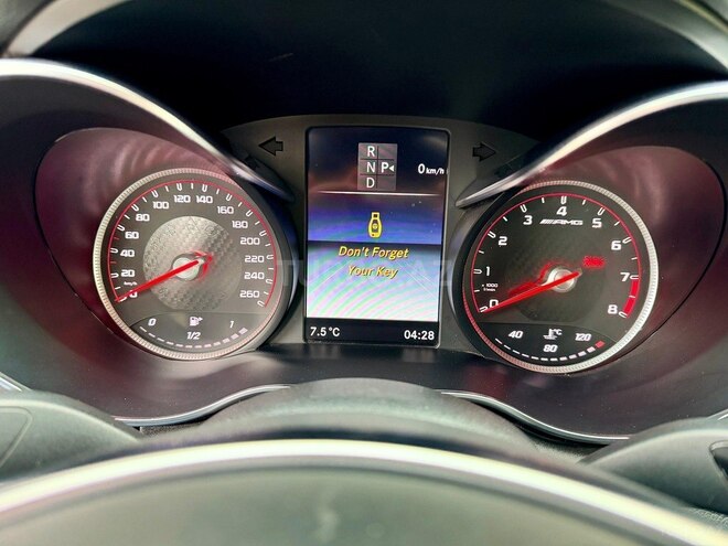 Mercedes C 300 2017, 194,000 km - 2.0 l - Bakı
