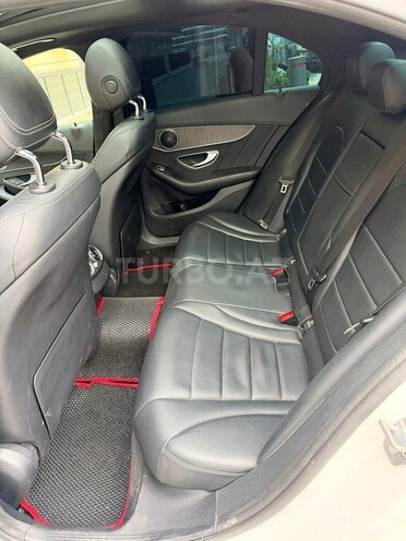 Mercedes C 300 2017, 194,000 km - 2.0 l - Bakı