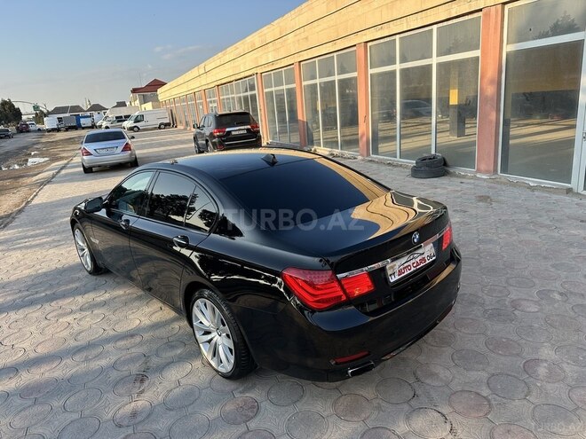 BMW 730-14