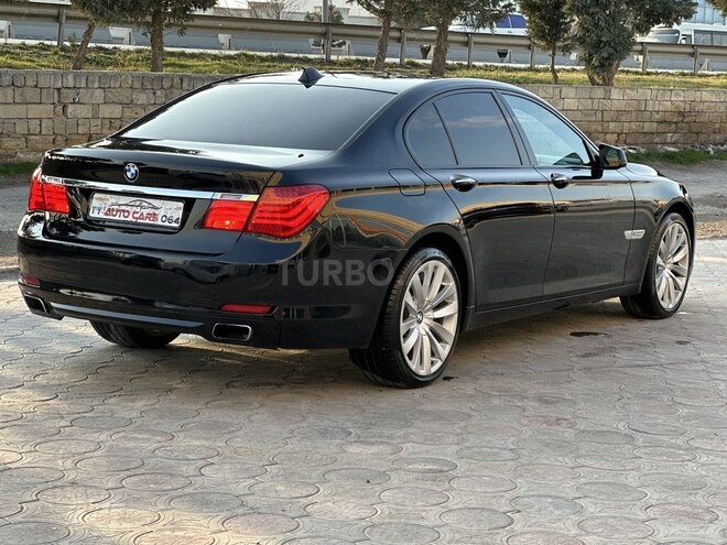 BMW 730-15