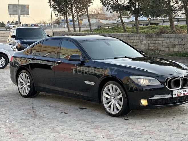 BMW 730-9