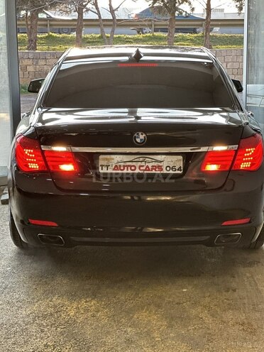 BMW 730-5