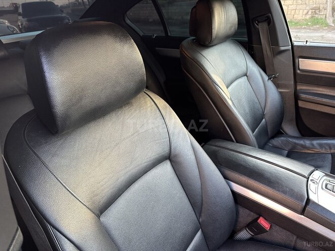 BMW 730-33