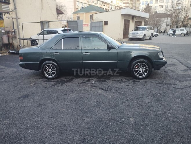 Mercedes 200 E 1994, 422,000 km - 2.0 l - Cəlilabad